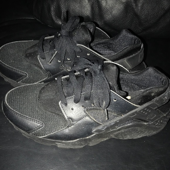 Nike Air Huarache Run Shoes youth size 5 - Picture 2 of 2